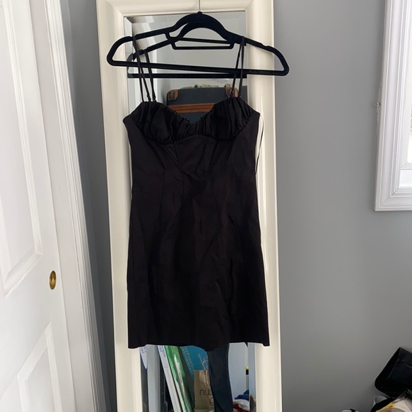 Zara never worn. Adjustable straps. Very cute. Perfect for date night. Tags on. - Picture 1 of 3